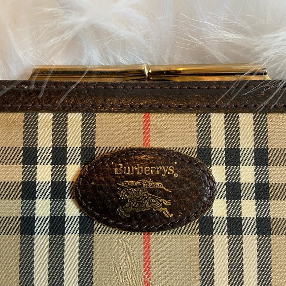 Burberrys GUC Classic Pre-1999 Vintage Haymarket Kiss Lock Wallet - Picture 15 of 15